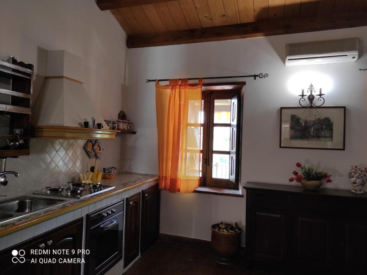 B&B Il Padrino Savoca Ngoại thất bức ảnh