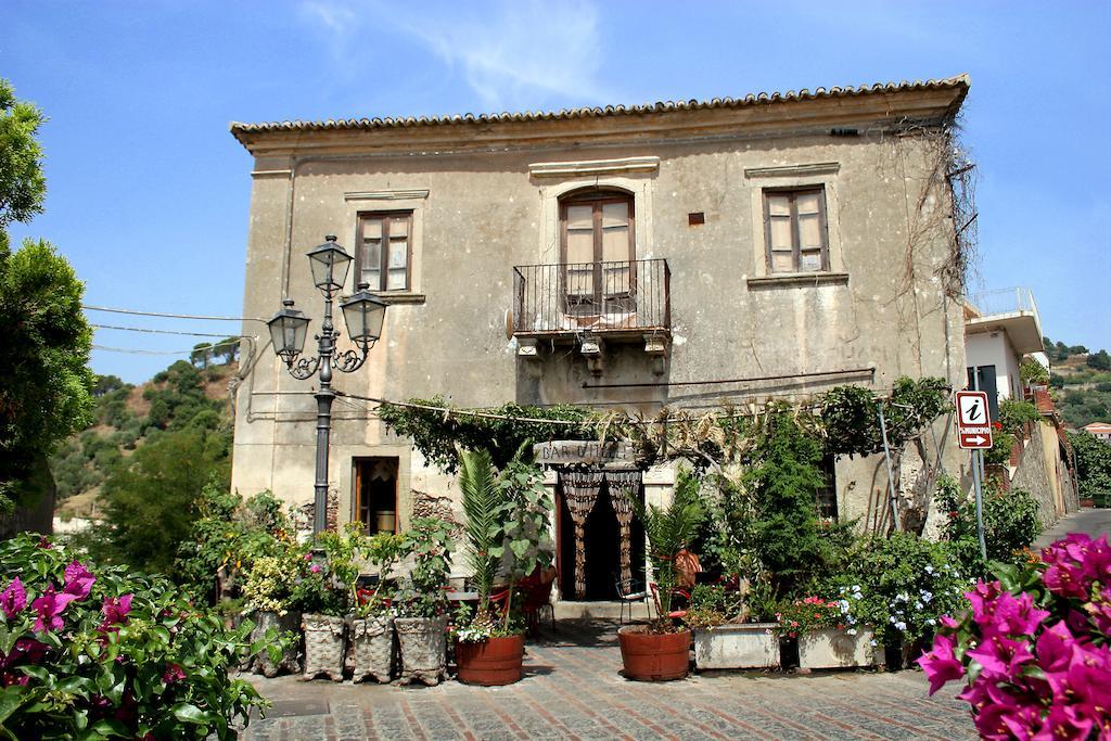 B&B Il Padrino Savoca Ngoại thất bức ảnh