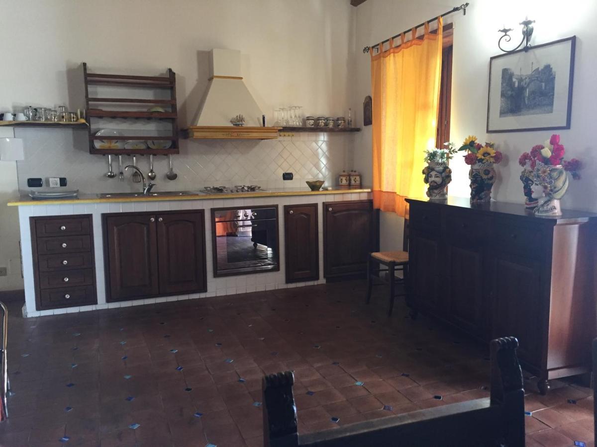 B&B Il Padrino Savoca Ngoại thất bức ảnh